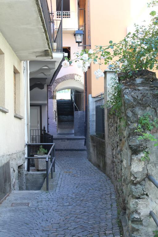 Apartament In Centro A Saint Vincent Zewnętrze zdjęcie