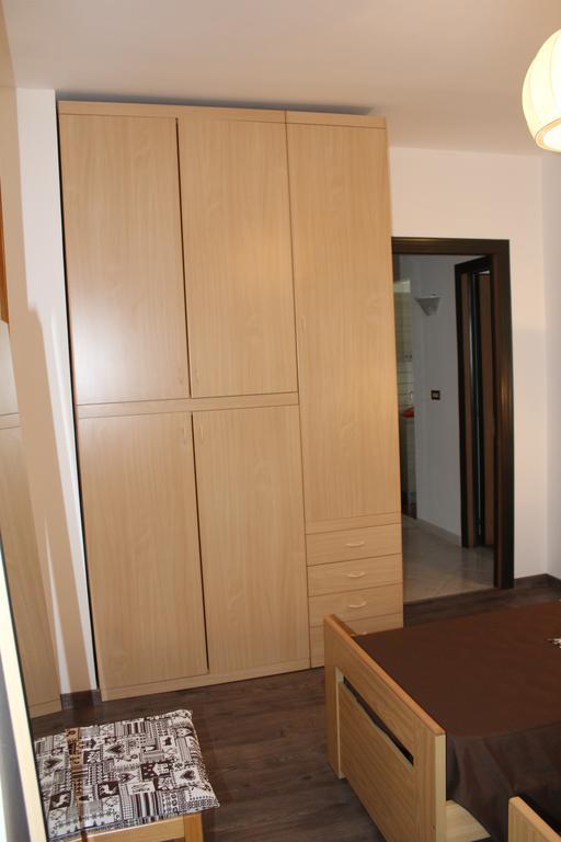 Apartament In Centro A Saint Vincent Zewnętrze zdjęcie