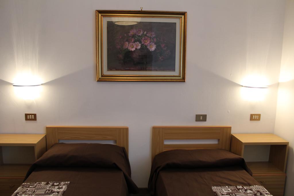 Apartament In Centro A Saint Vincent Zewnętrze zdjęcie